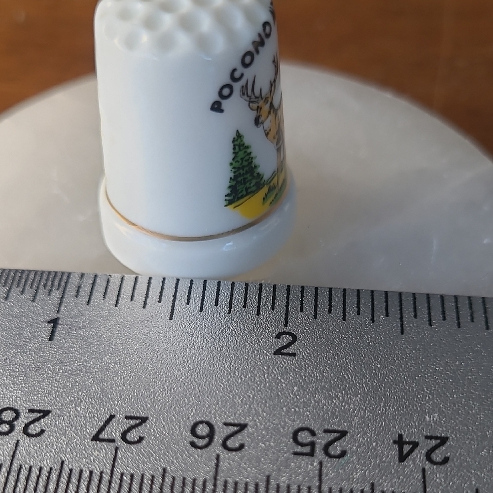 Deer and Tree Design Thimble - Picture 5 of 6